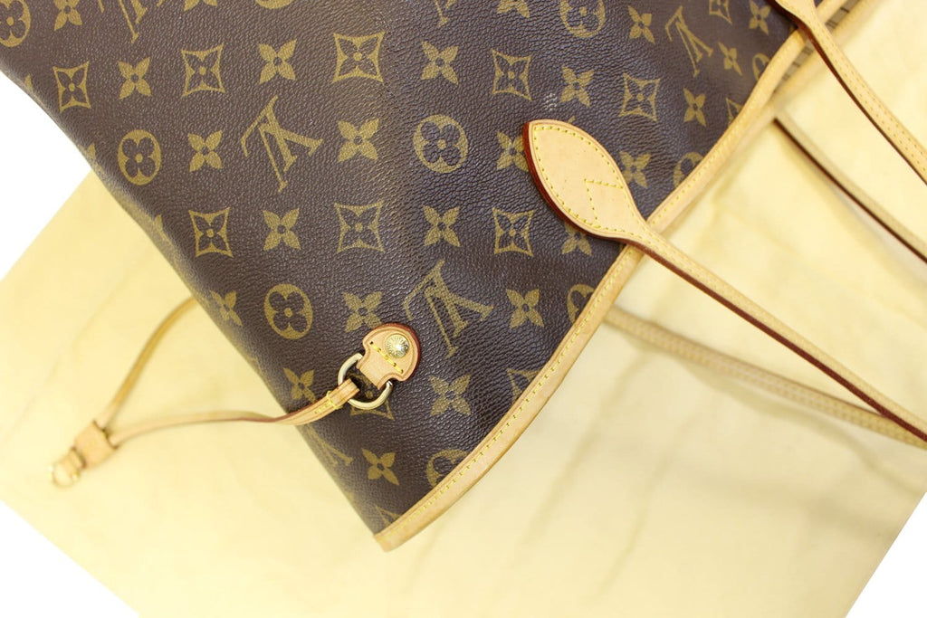 LOUIS VUITTON Monogram Canvas Neverfull GM Shoulder Bag