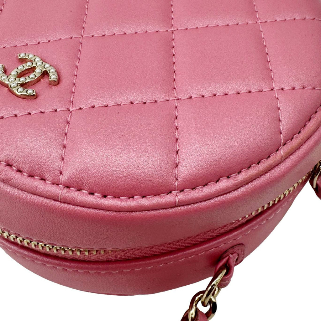 Chanel Round Pearls Quilted Leather Crossbody Bag Pink