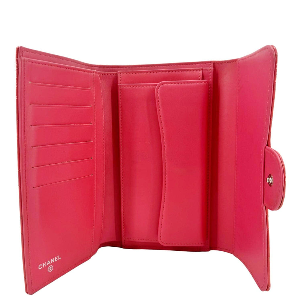 Chanel Quilted Patent Leather Long Wallet Pink