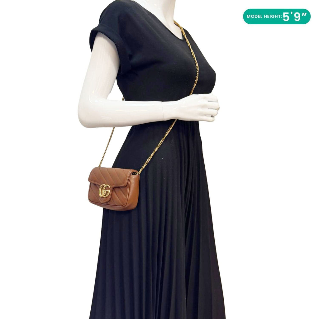 GUCCI Gucci Marmont Super Mini Matelasse Leather Crossbody Bag Brown 476433