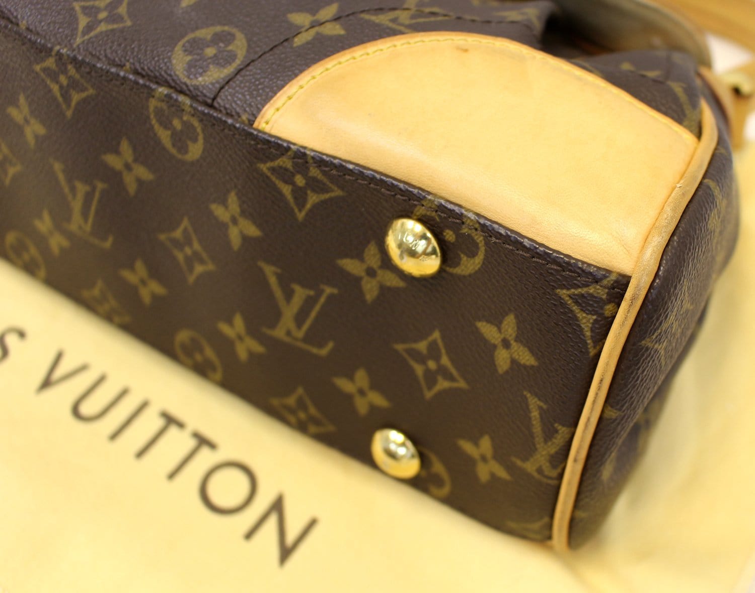 LOUIS VUITTON Monogram Canvas Beverly MM Shoulder Bag