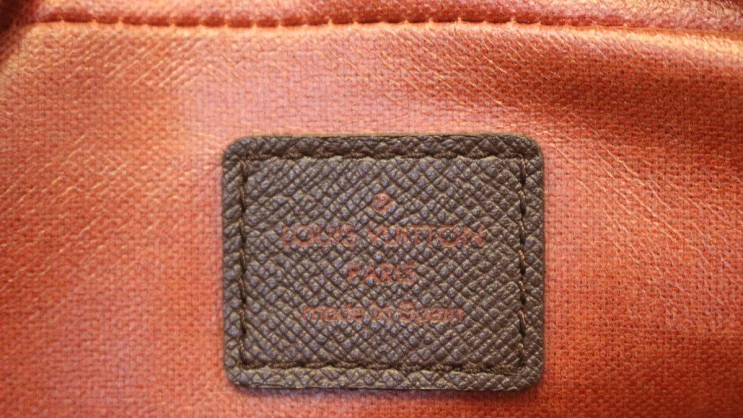 LOUIS VUITTON Damier Ebene Trousse Toilette Cosmetic Pouch