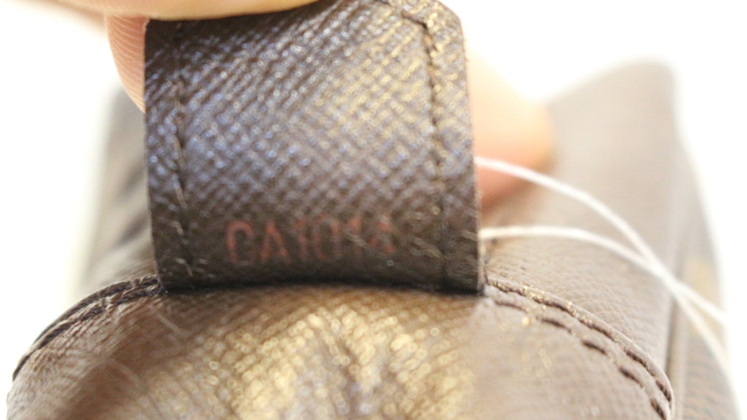 LOUIS VUITTON Damier Ebene Trousse Toilette Cosmetic Pouch