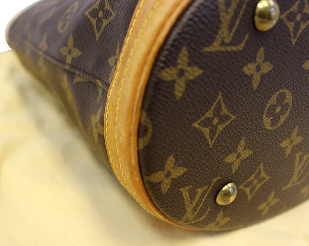 LOUIS VUITTON Bucket PM Monogram Canvas Shoulder Bag