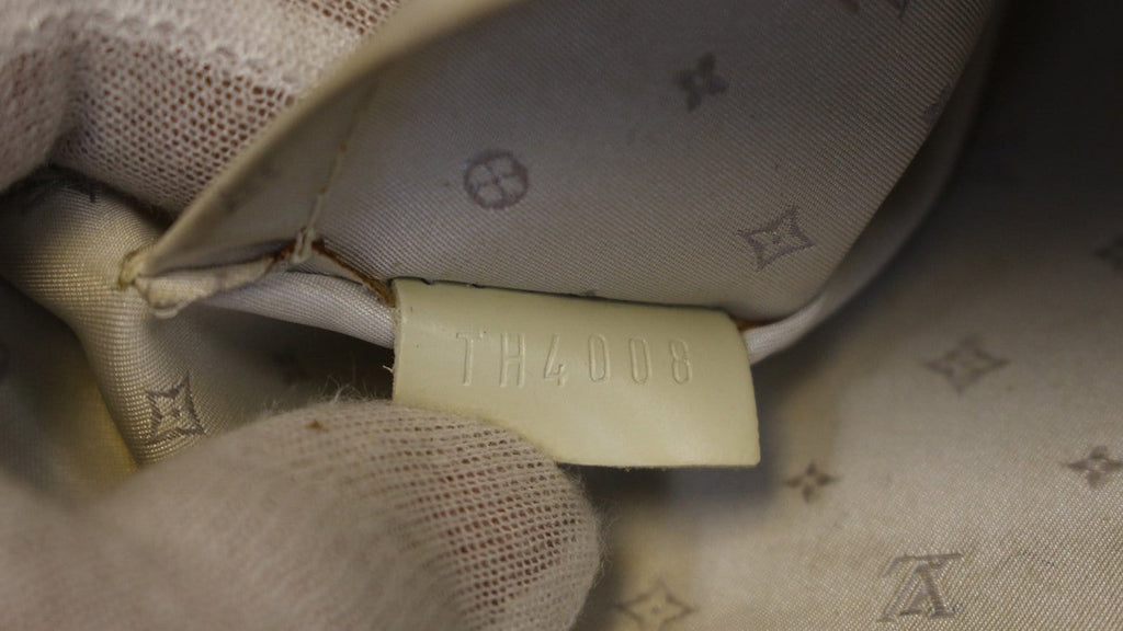 LOUIS VUITTON Suhali Le Radieux White Leather Satchel Bag