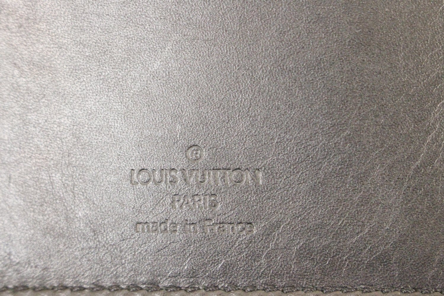 LOUIS VUITTON Suhalis Agenda MM Day Planner Cover Black