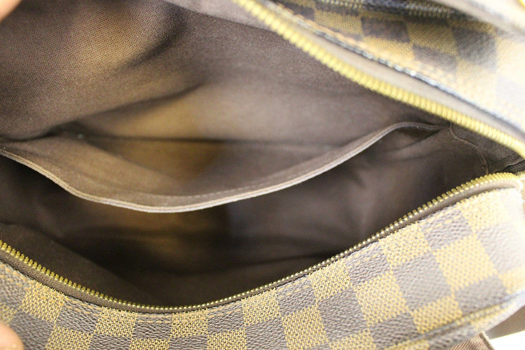 LOUIS VUITTON Naviglio Damier Ebene Messenger Bag