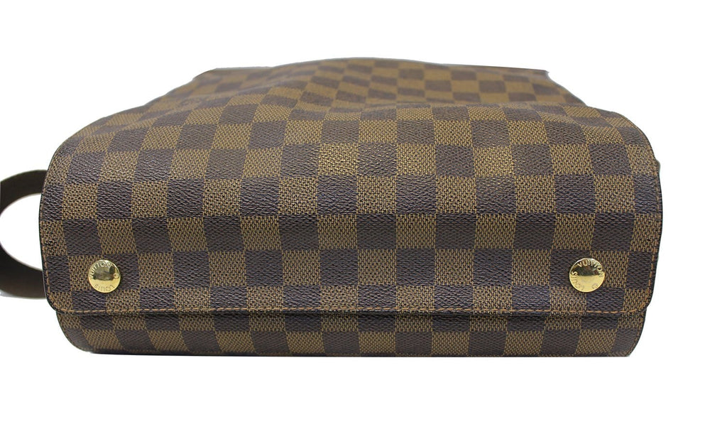 LOUIS VUITTON Naviglio Damier Ebene Messenger Bag