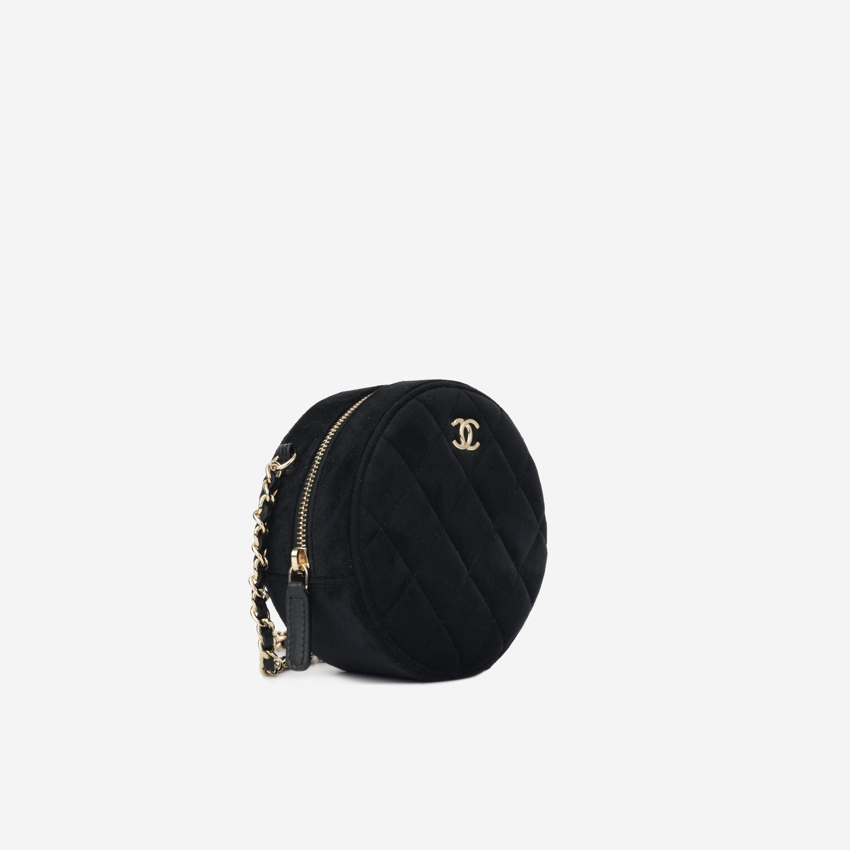 VeLouis Vuittonet Quilted Clutch on Chain