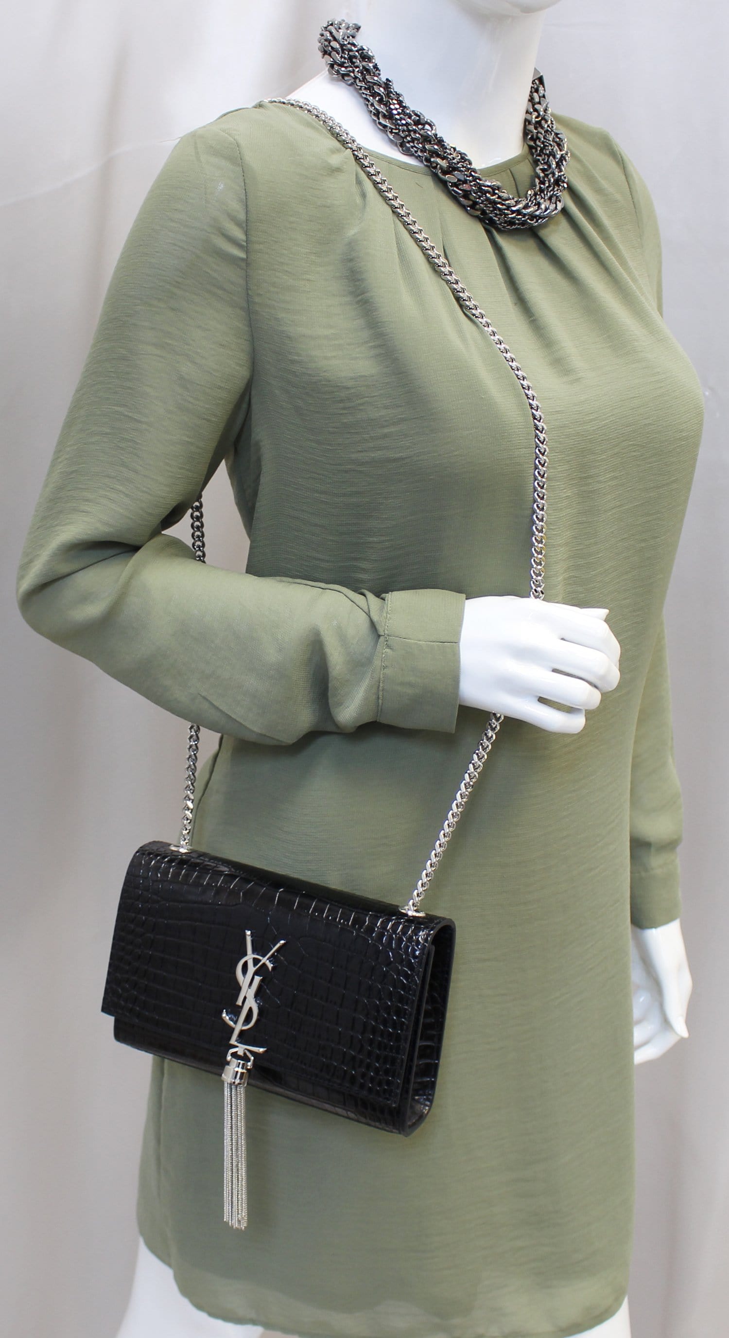 YVES SAINT LAURENT Caviar Leather Black Leather Silver Chain Clutch Crossbody Bag
