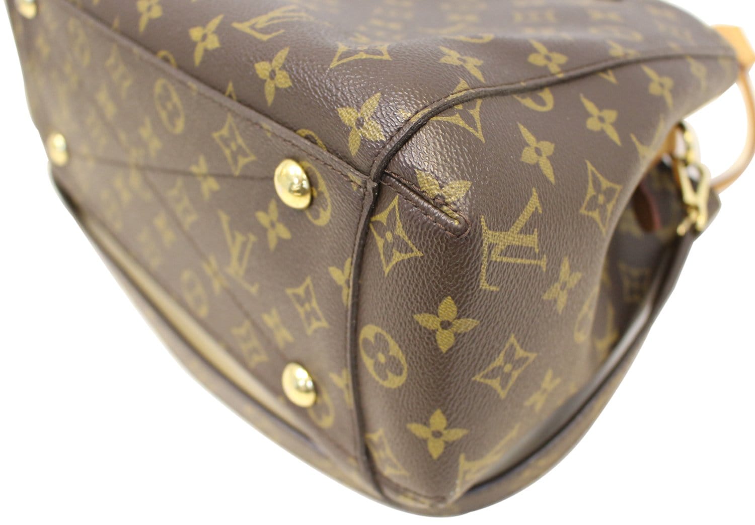 LOUIS VUITTON Monogram Canvas Montaigne MM Shoulder Bag