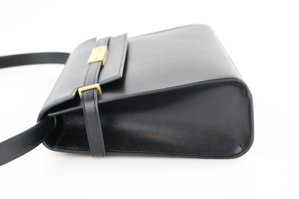 Black Manhattan Shoulder Bag