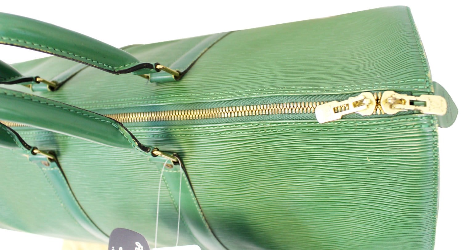 LOUIS VUITTON Epi Leather Green Keepall 50 Boston Satchel Bag