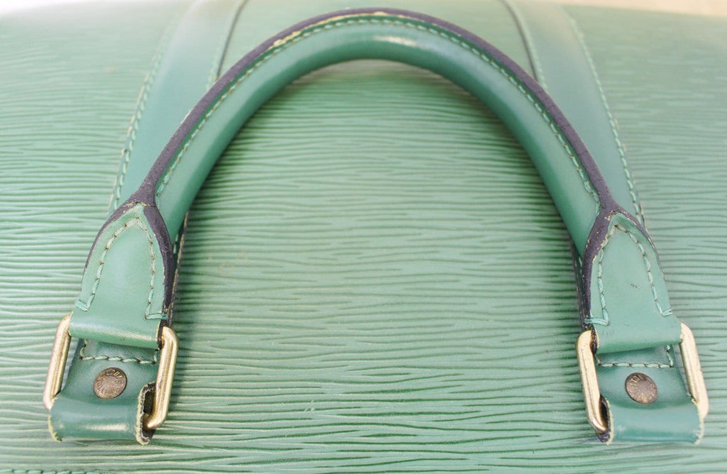 LOUIS VUITTON Epi Leather Green Keepall 50 Boston Satchel Bag