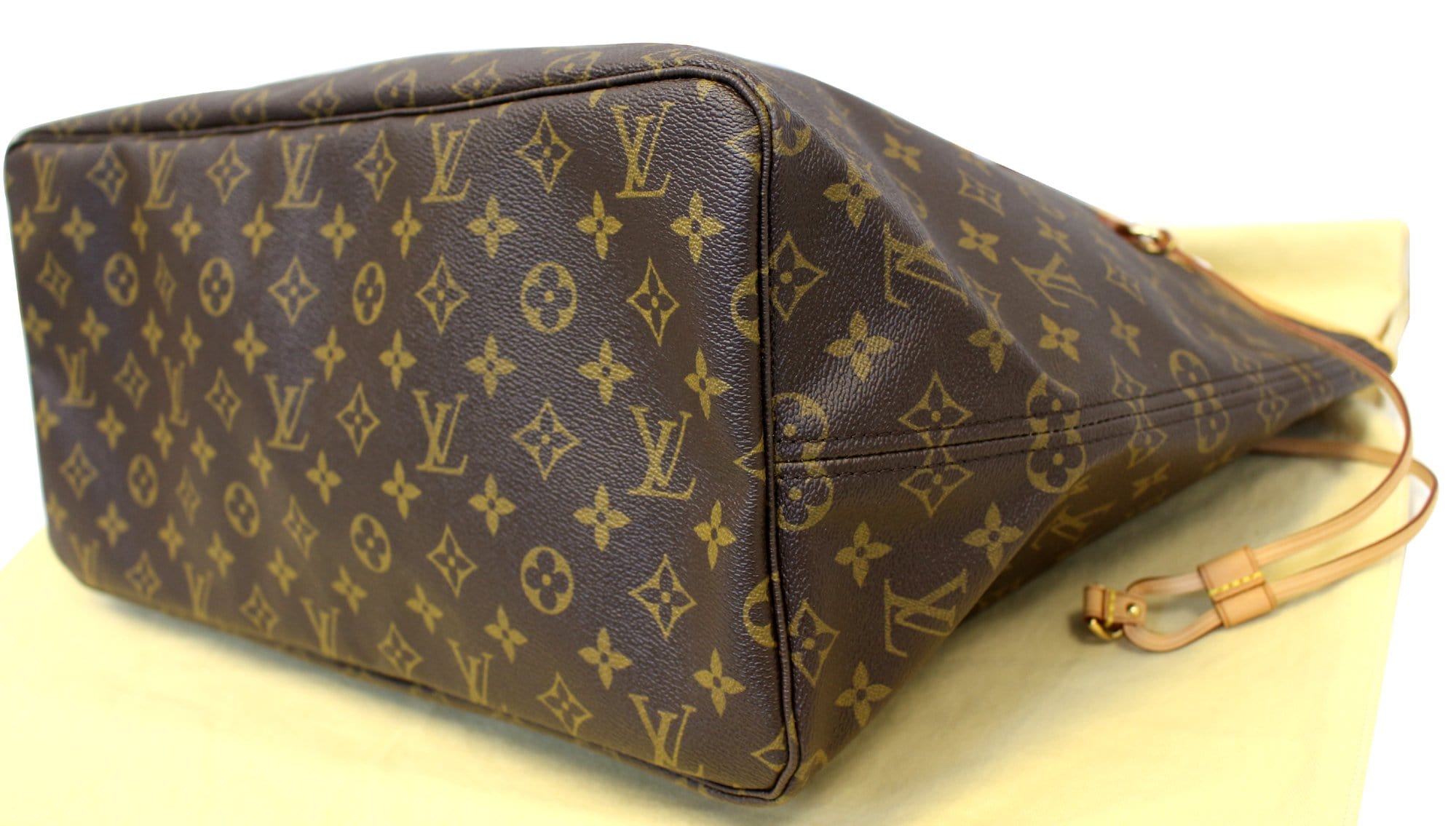 LOUIS VUITTON  Neverfull GM Monogram Canvas Shoulder Bag