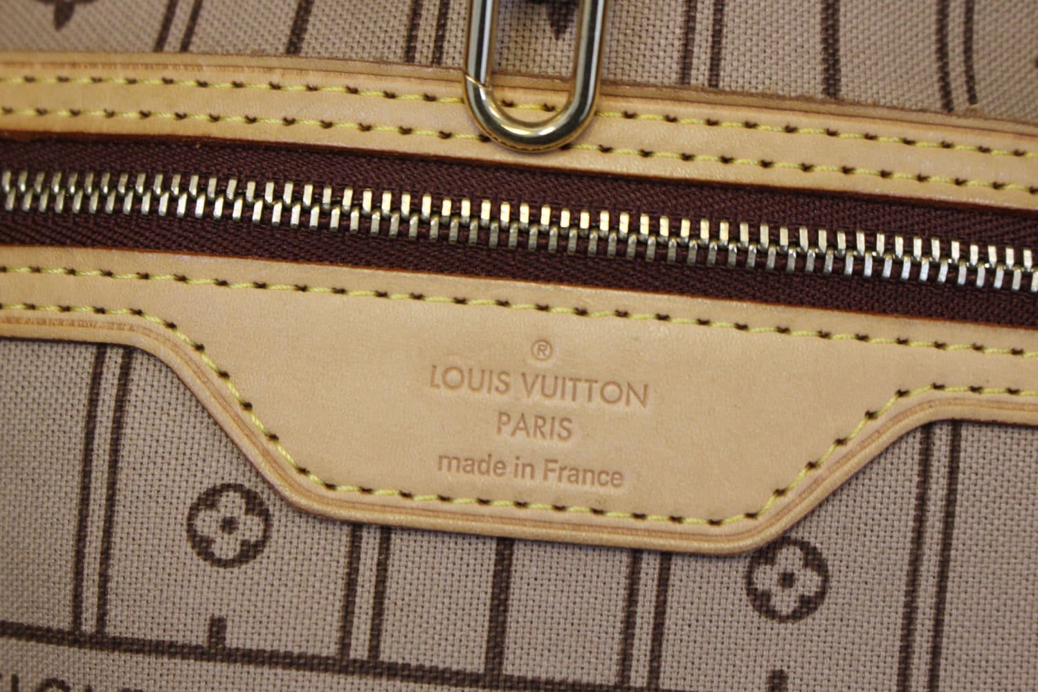 LOUIS VUITTON Neverfull GM Monogram Canvas Shoulder Bag