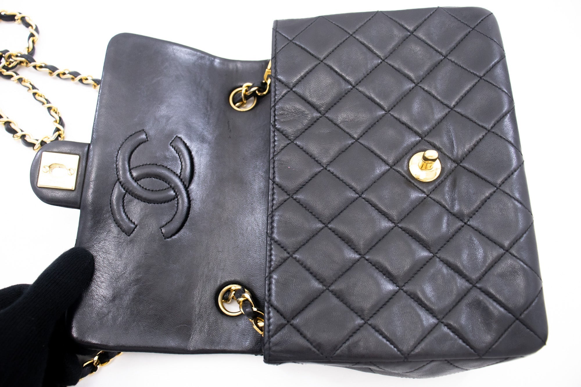 CHANEL Mini Square Small Chain Shoulder Bag Crossbody Black Quilt k83
