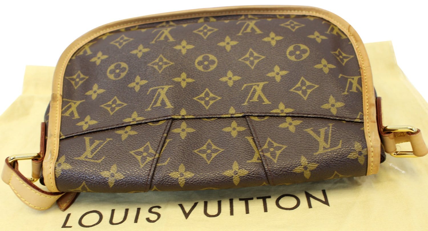 LOUIS VUITTON Monogram Canvas Menilmontant PM Shoulder Crossbody Bag