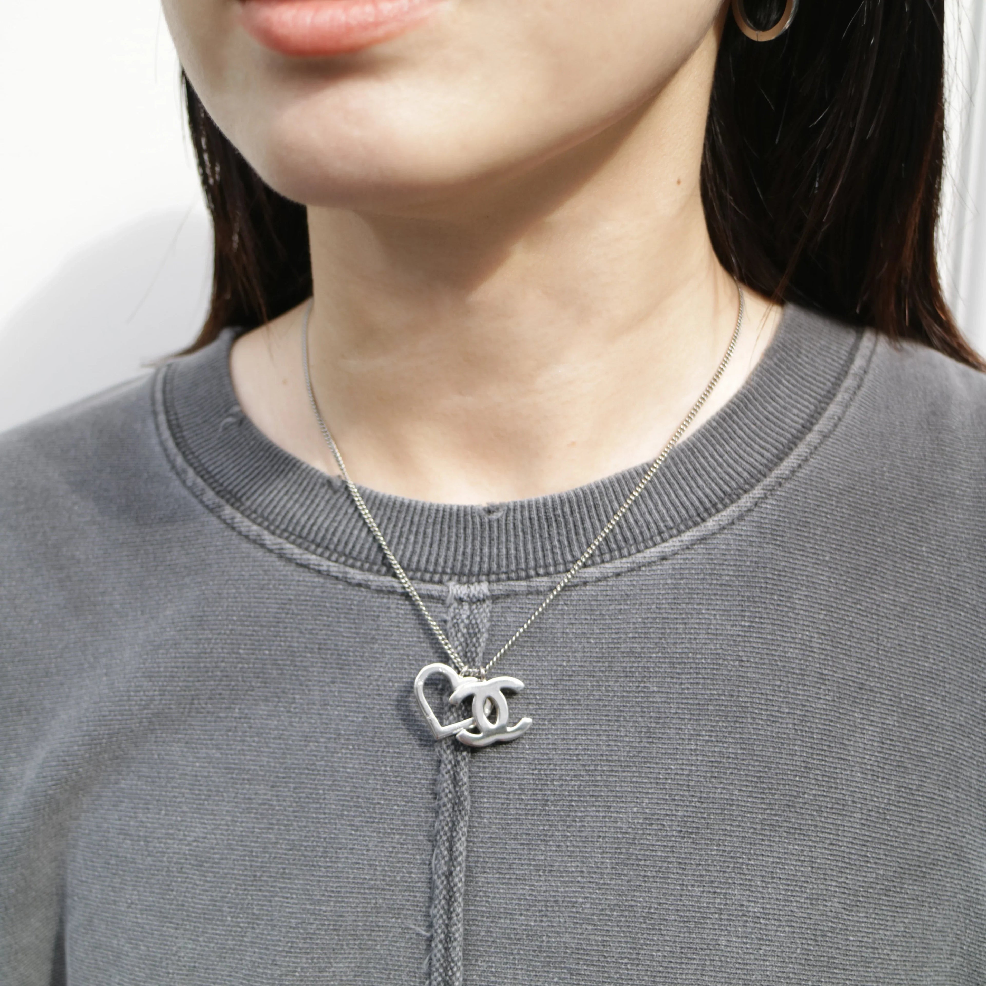 Chanel Heart Silver Chain Necklace 04P