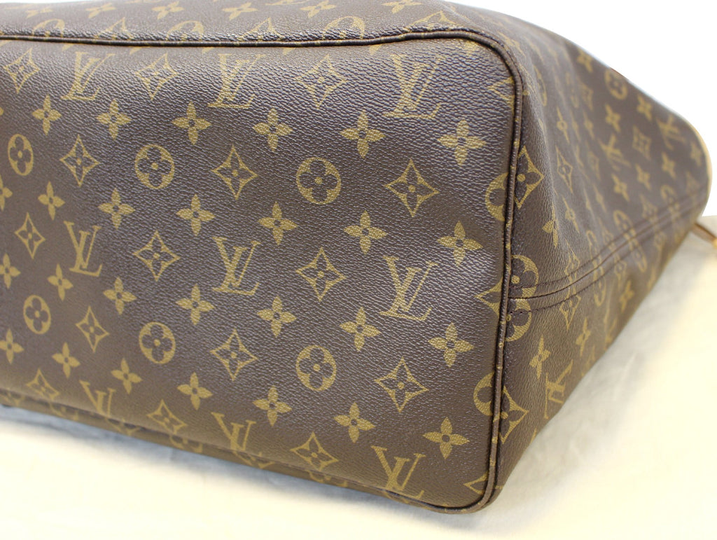 LOUIS VUITTON Neverfull GM Monogram Canvas Shoulder Bag