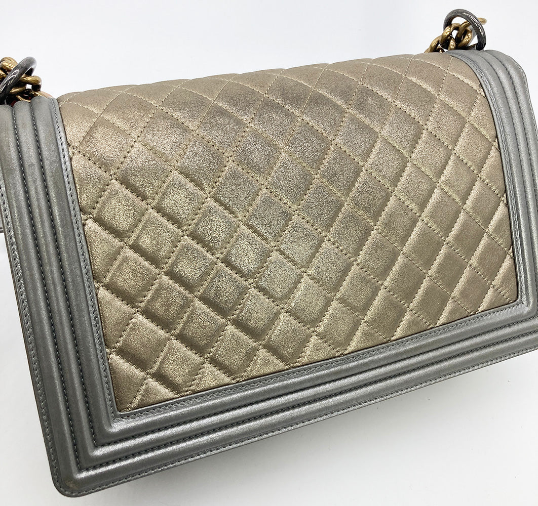 Chanel Gold SiLouis Vuittoner Leather Medium Boy Bag Classic Flap