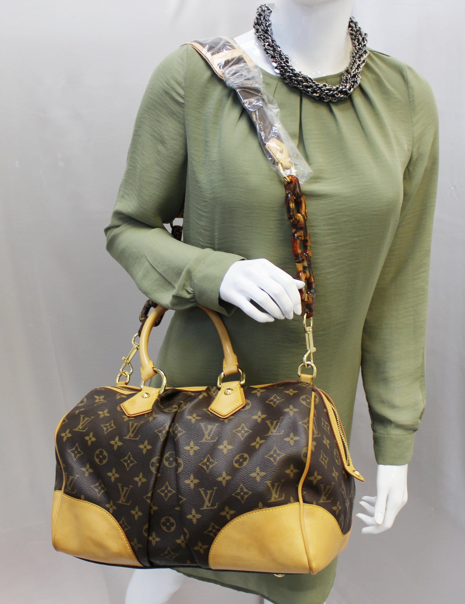 LOUIS VUITTON Monogram Canvas Stephen Shoulder Bag Limited Edition