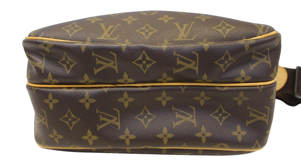 LOUIS VUITTON Monogram Reporter PM Shoulder Bag
