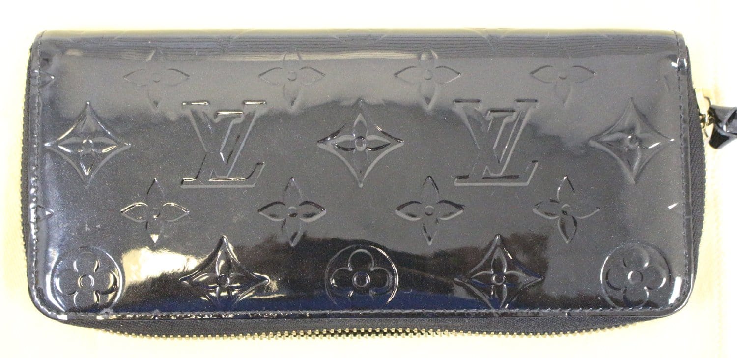 LOUIS VUITTON Black Vernis Clemence Wallet