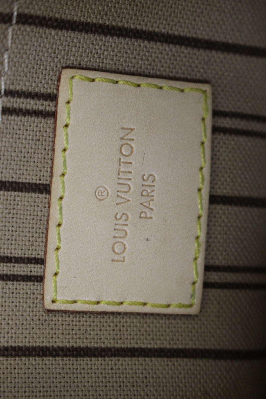 LOUIS VUITTON Monogram Canvas Pouch For Neverfull GM