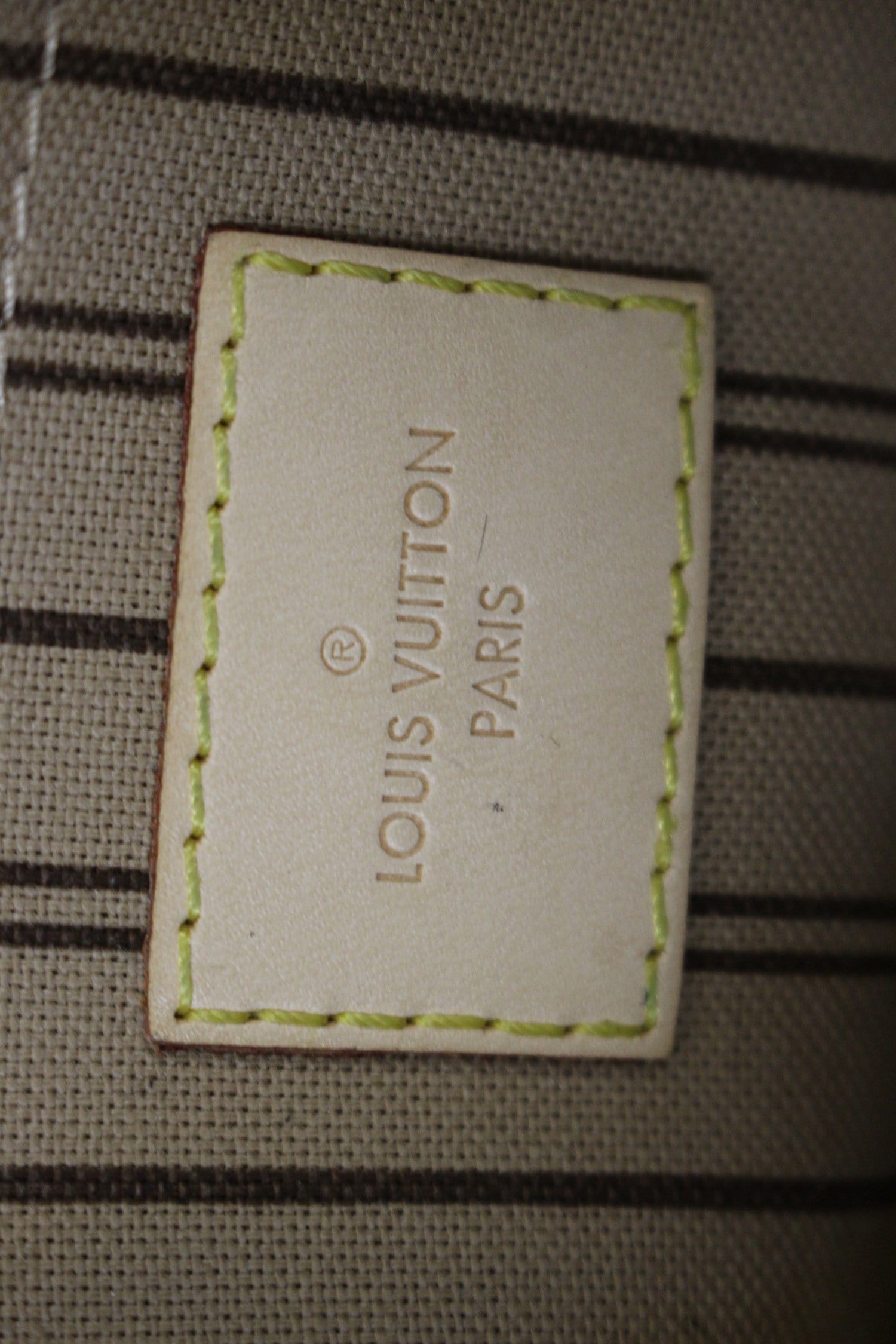 LOUIS VUITTON Monogram Canvas Pouch For Neverfull GM