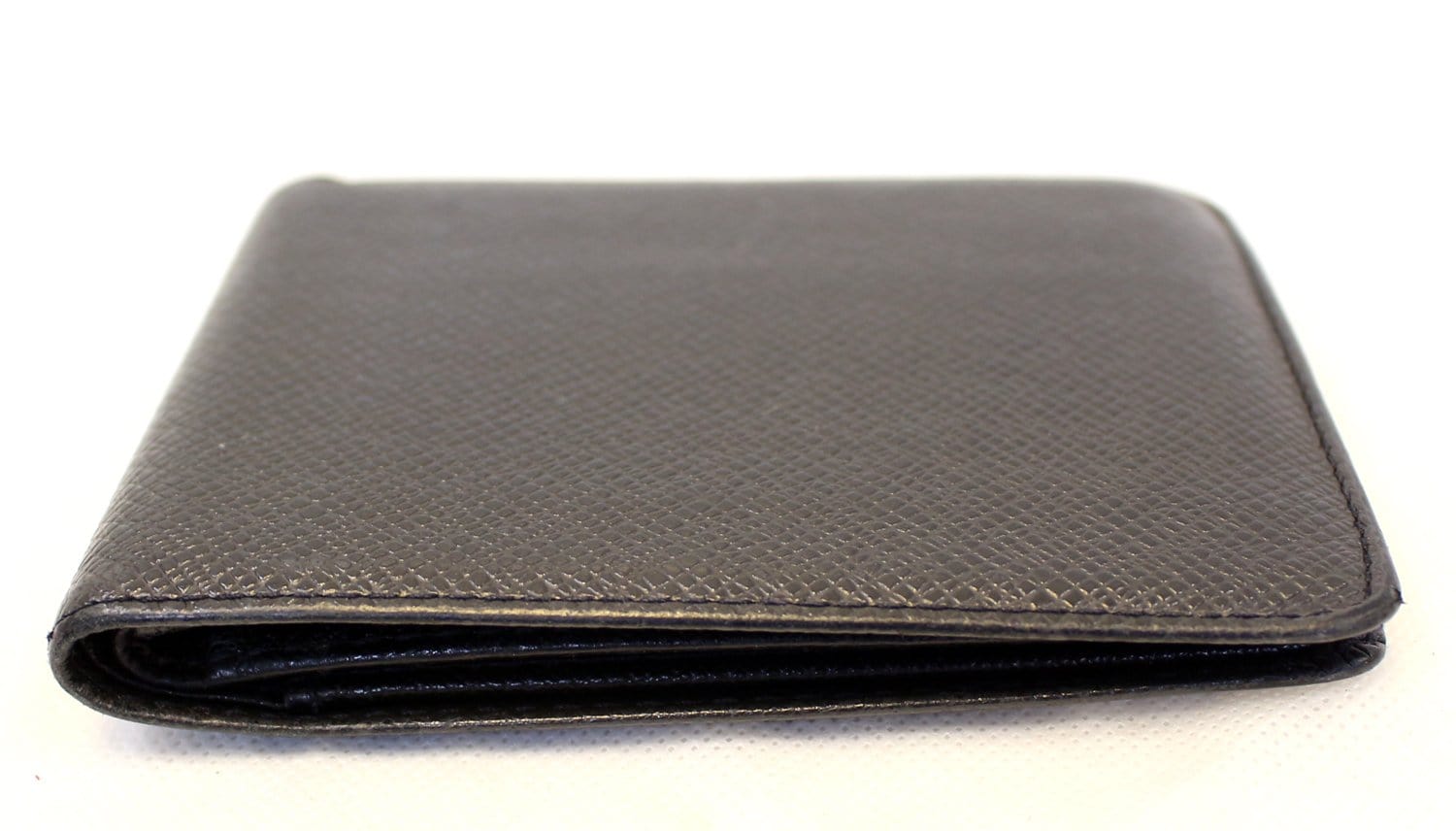 LOUIS VUITTON Slate Taiga Billfold Black Wallet