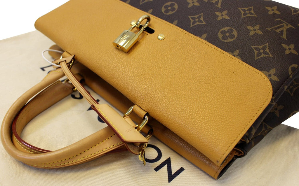 LOUIS VUITTON Monogram Canvas Venus 2way Shoulder Handbag