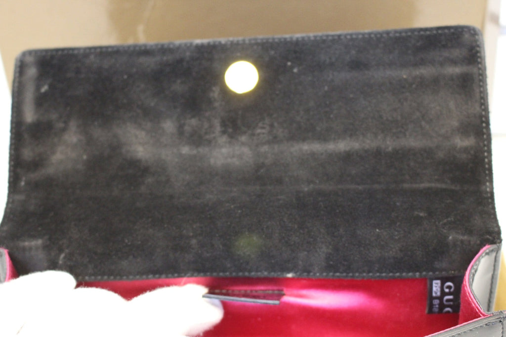 GUCCI Patent Leather Black Romy Clutch Wallet 181544