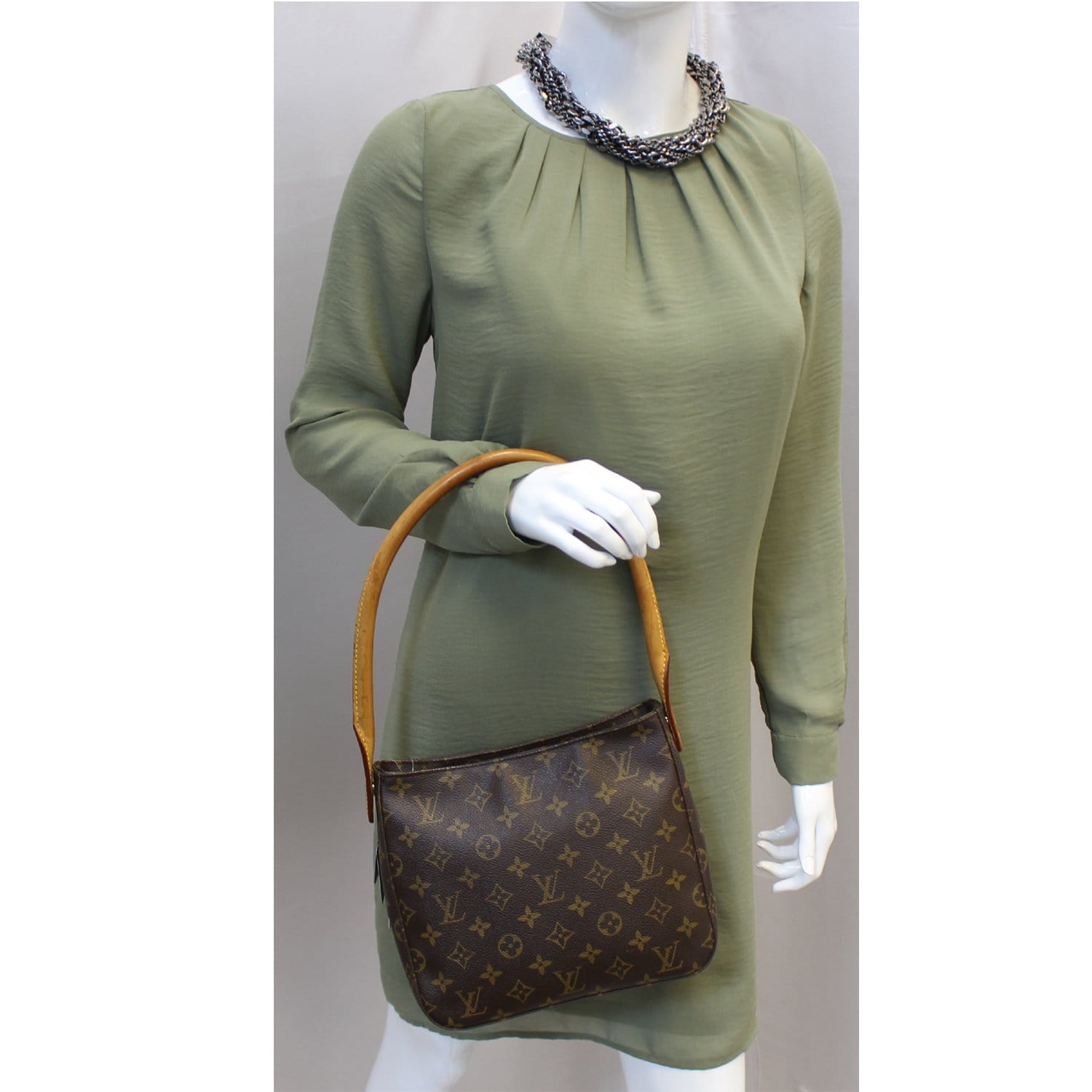 LOUIS VUITTON Looping MM Monogram Canvas Shoulder Bag Brown