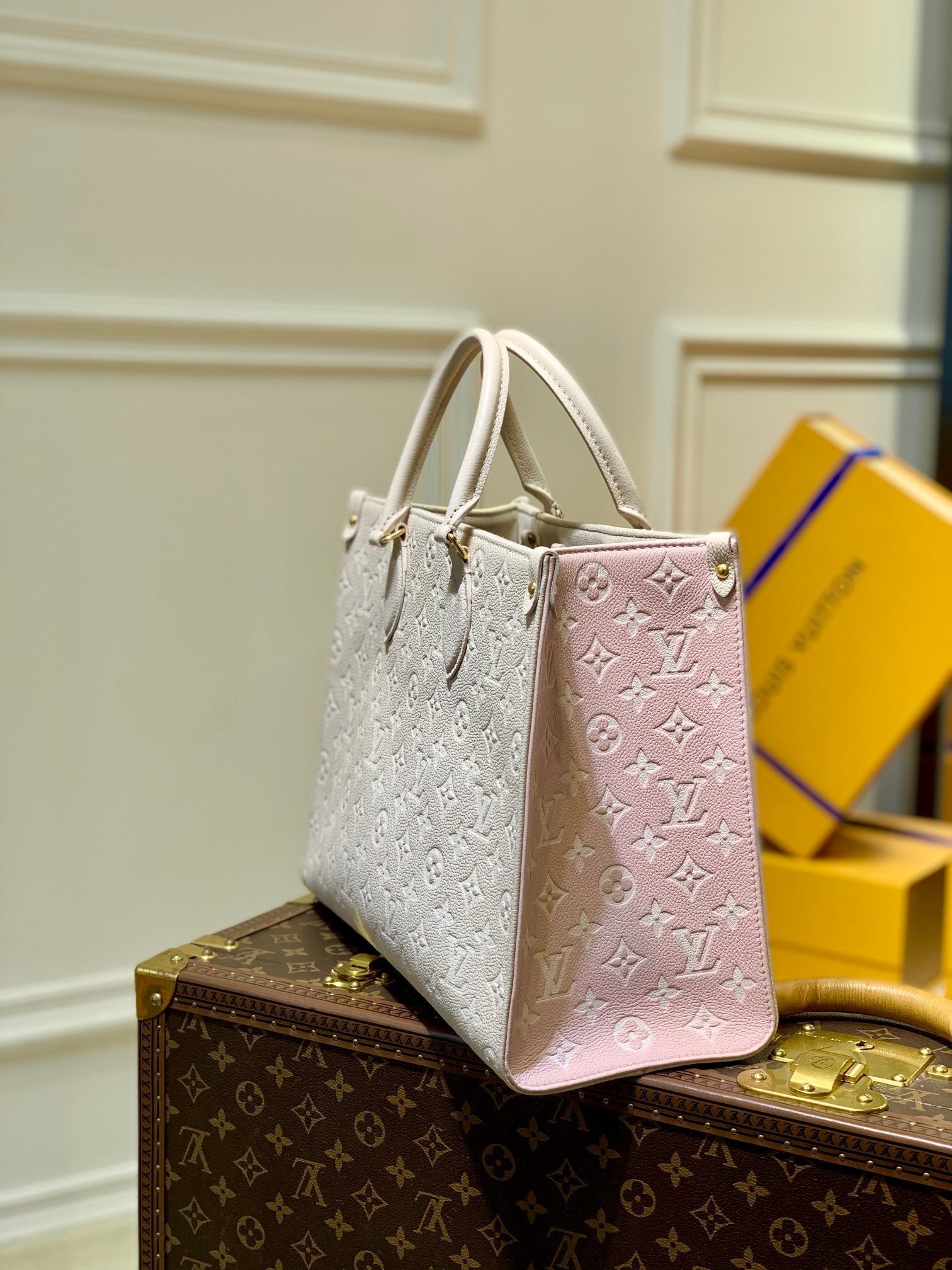 ONTHEGO MM BAG M46128 MONOGRAM EMPREINTE TOTE BAG Beige/Pink/Yellow