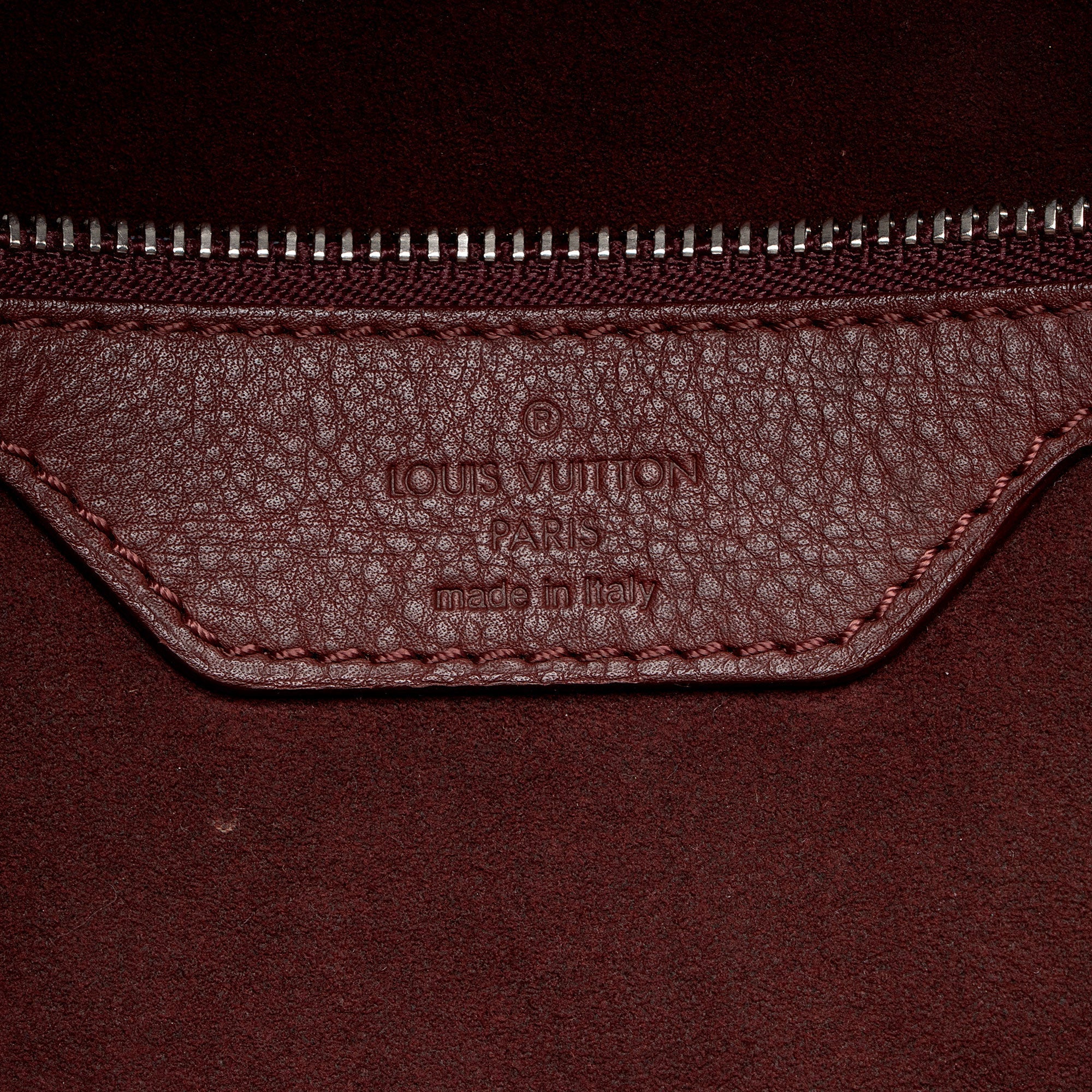 Louis Vuitton Antheia Leather Ixia PM Tote (SHF-8ErcnI)