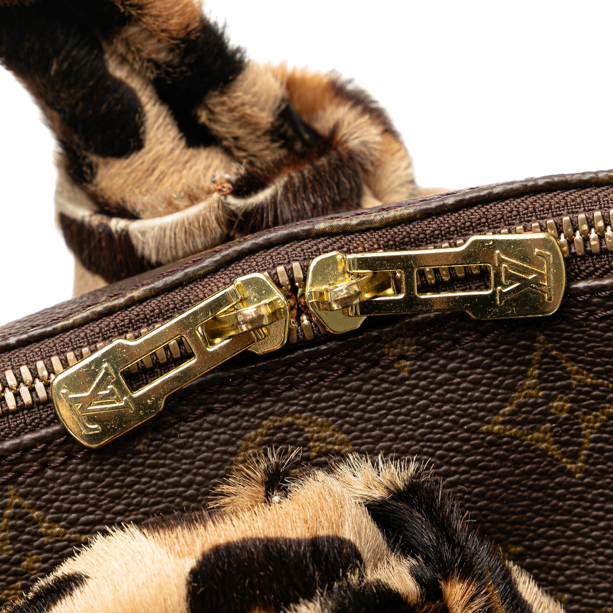 Louis Vuitton Azzedine Alaia Monogram Leopard Alma (SHG-shEsoa)