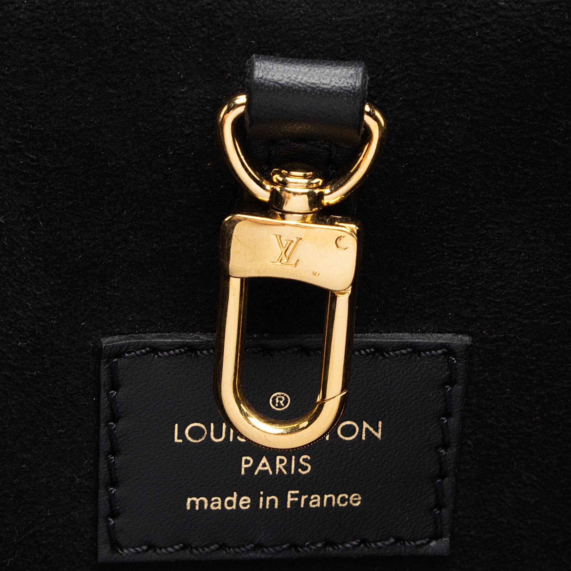Louis Vuitton Calfskin Monogram Canvas Fold Tote MM (SHF-DEf7bl)