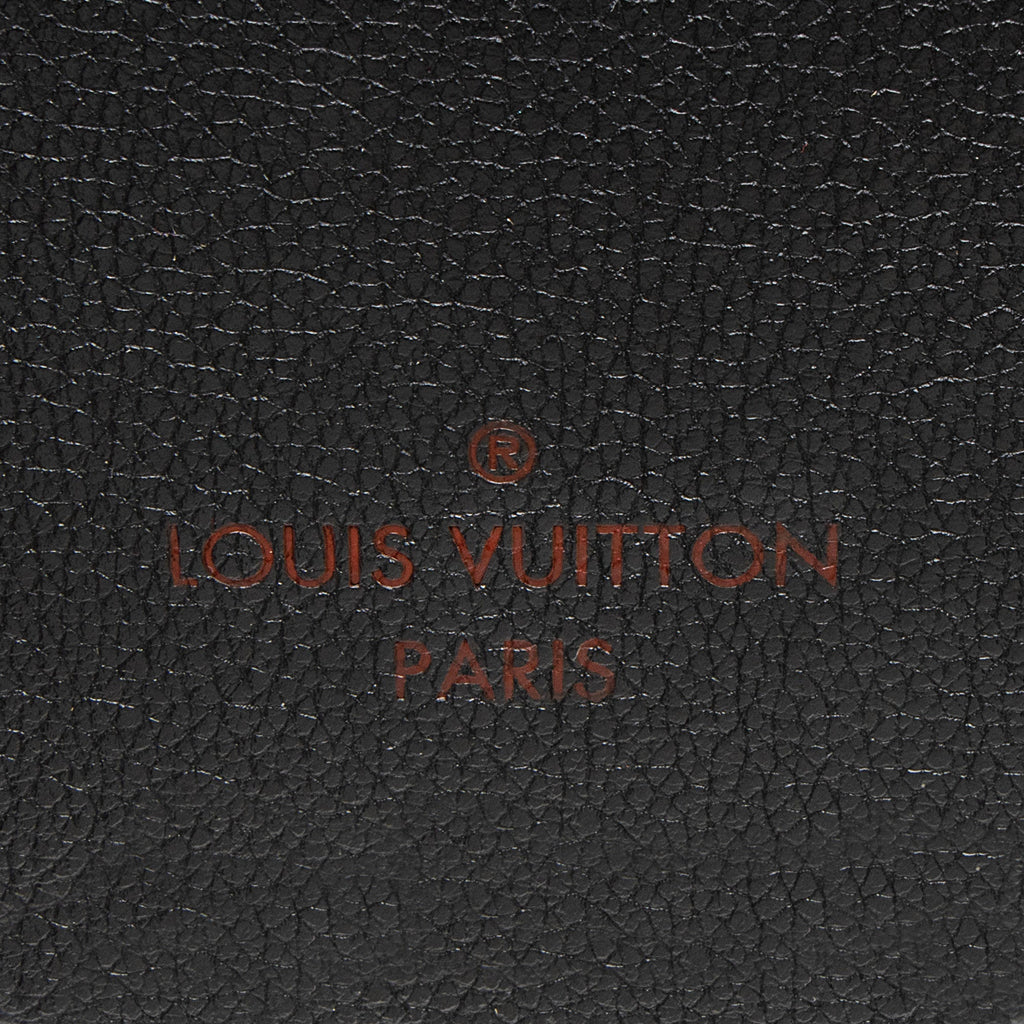 Louis Vuitton Calfskin Monogram Canvas On My Side MM Tote (SHF-vj1OwL)