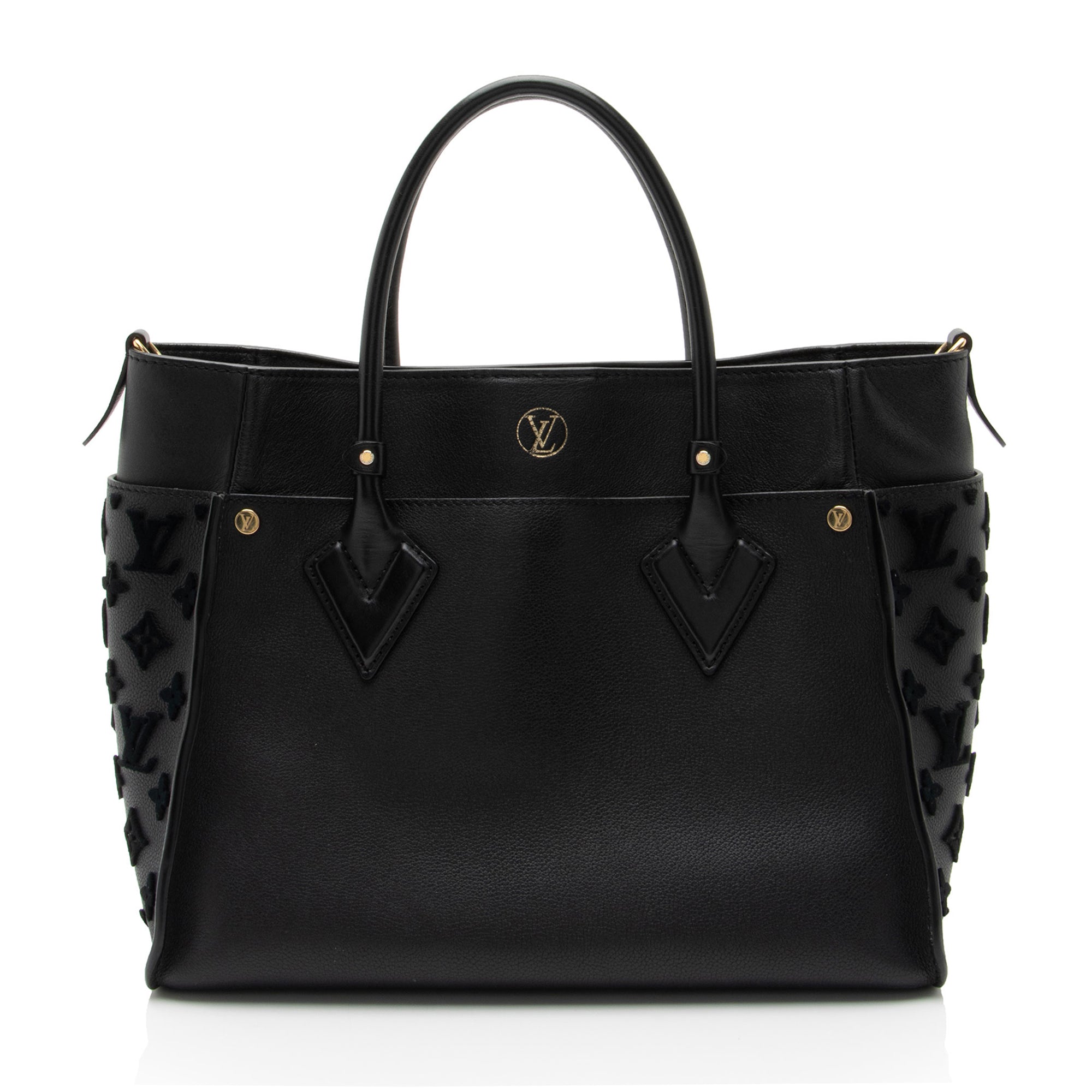 Louis Vuitton Calfskin Tufted Monogram Canvas On My Side MM Tote (SHF-bIbven)
