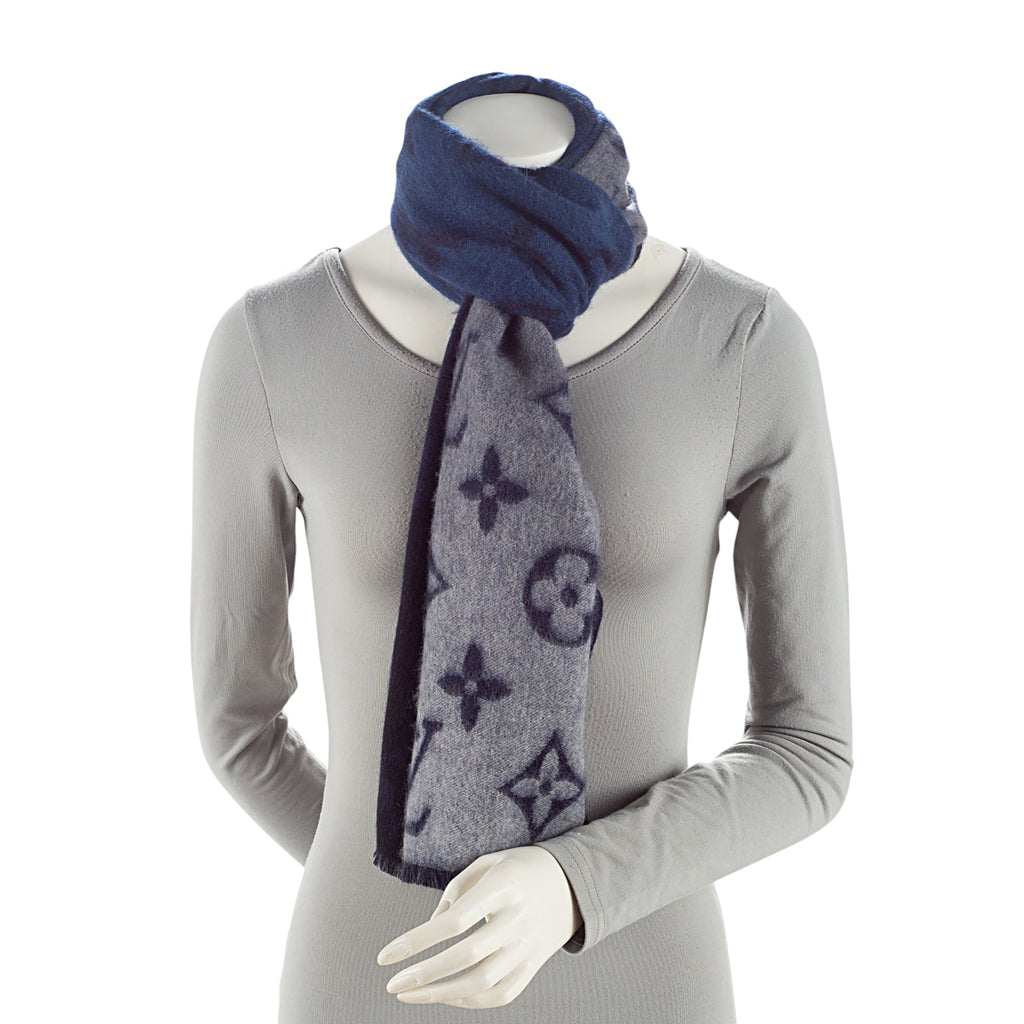 Louis Vuitton Cashmere Giant Monogram Dawn to Dusk Fringe Scarf