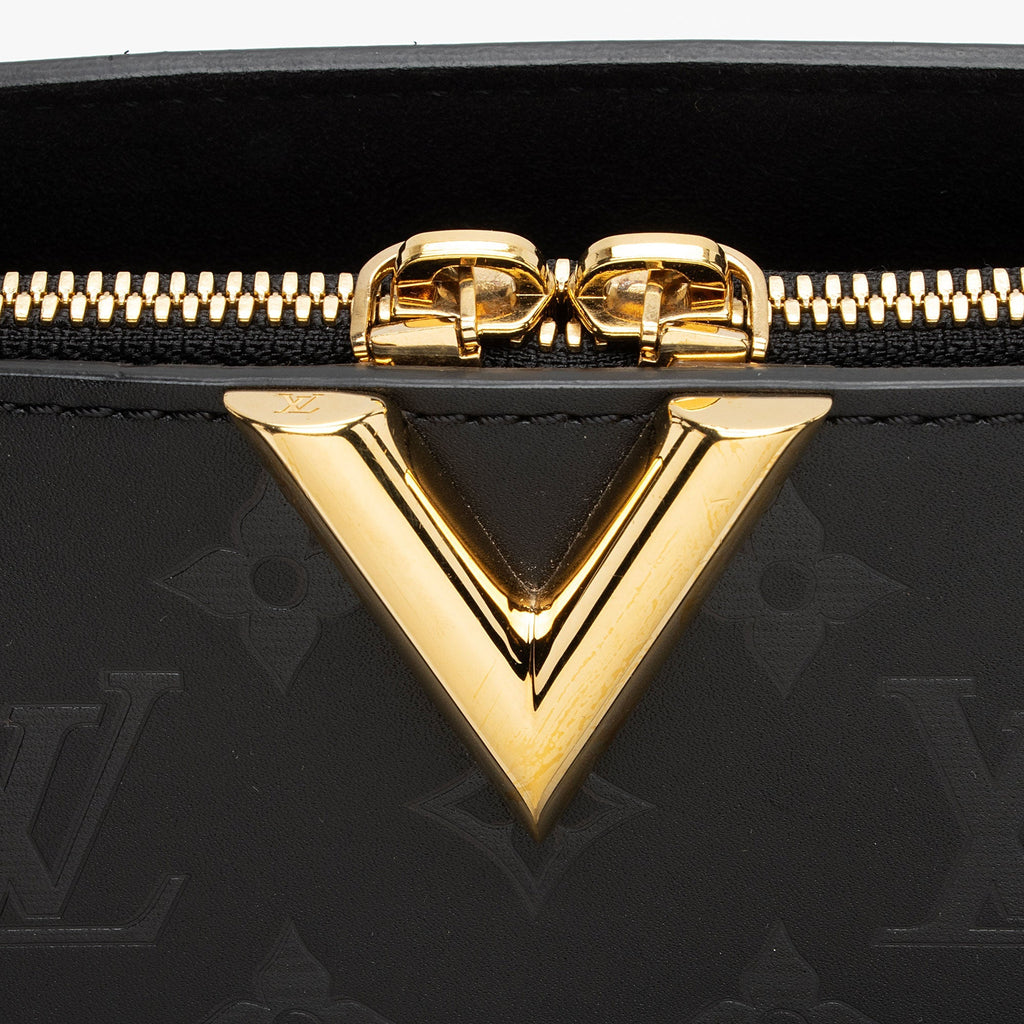 Louis Vuitton Cuir Plume Very GM Tote (SHF-Qik14X)