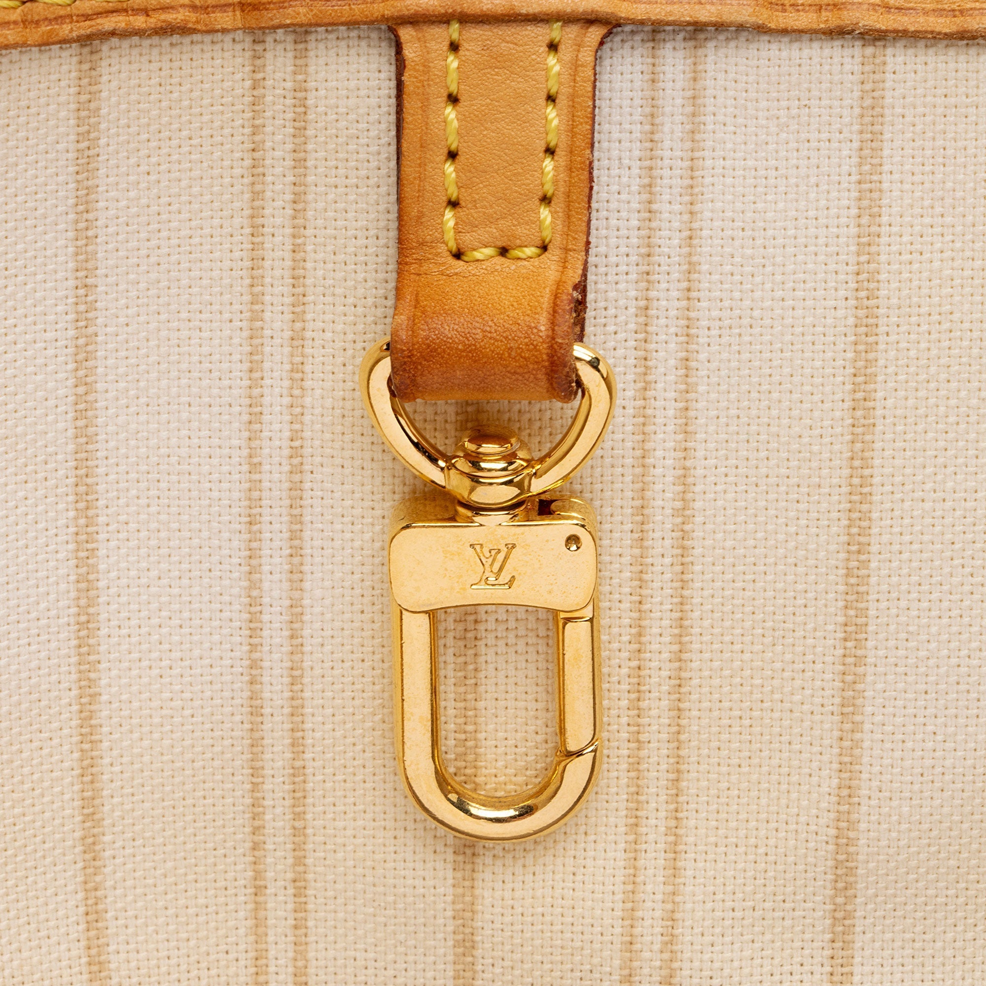 Louis Vuitton Damier Azur Neverfull GM Tote (SHF-mCl4xz)