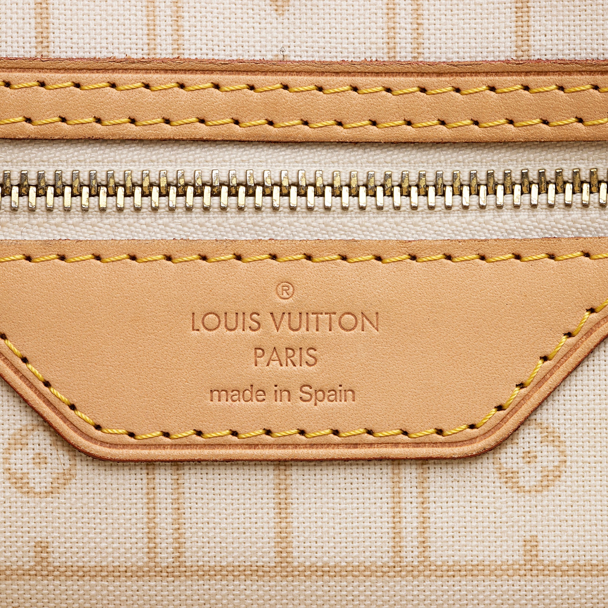 Louis Vuitton Damier Azur Neverfull MM Tote (SHF-22672)