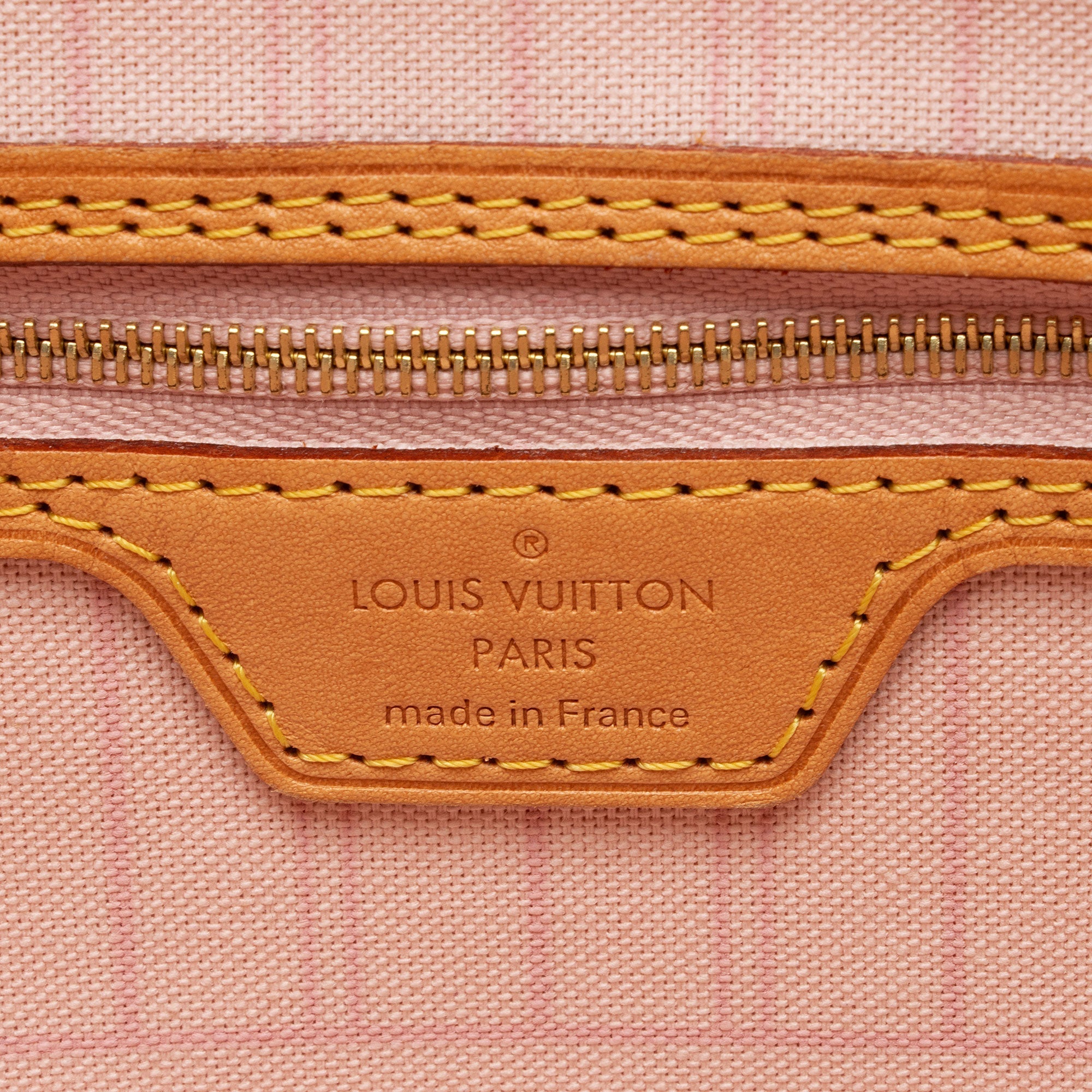 Louis Vuitton Damier Azur Neverfull MM Tote (SHF-ngg35q)