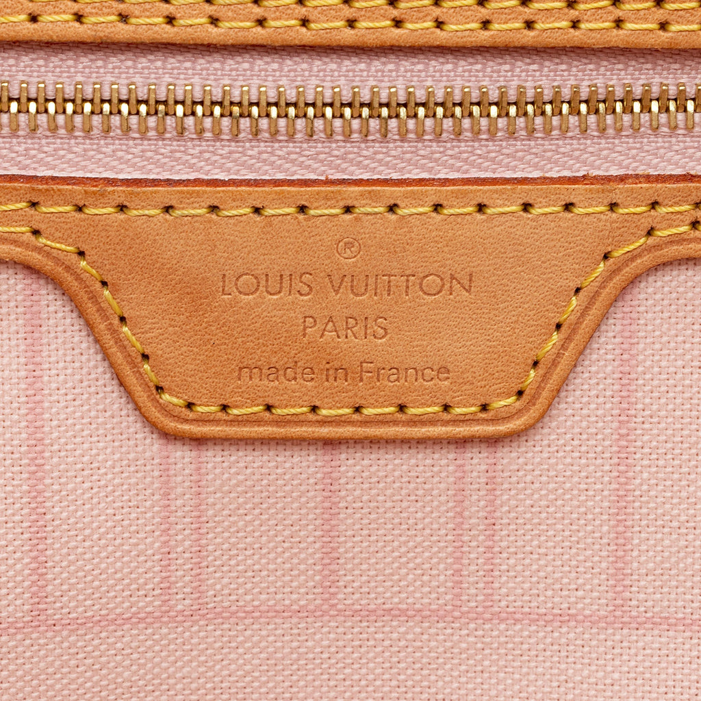 Louis Vuitton Damier Azur Neverfull MM Tote (SHF-DBwAn9)