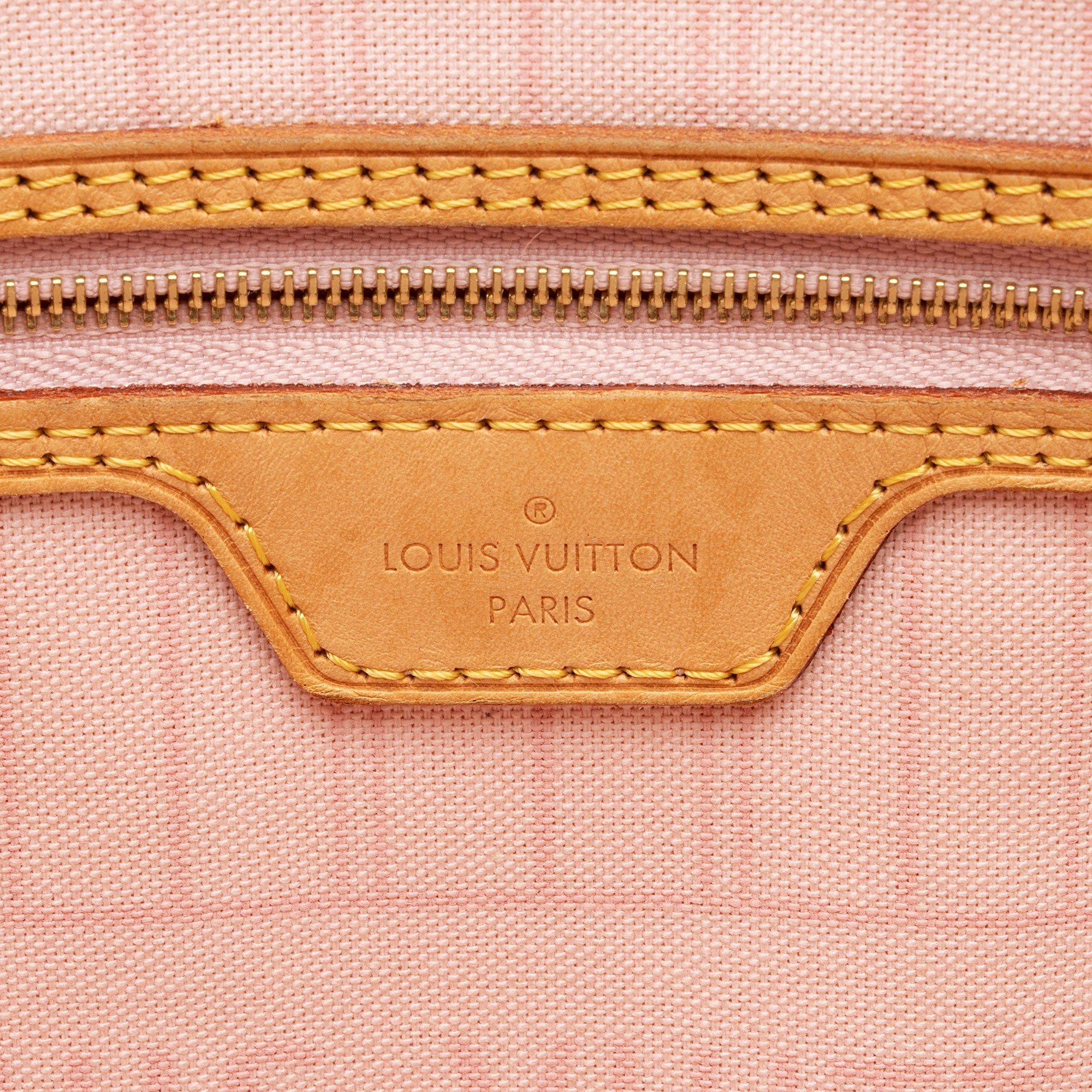 Louis Vuitton Damier Azur Neverfull MM Tote (SHF-E9JIhp)