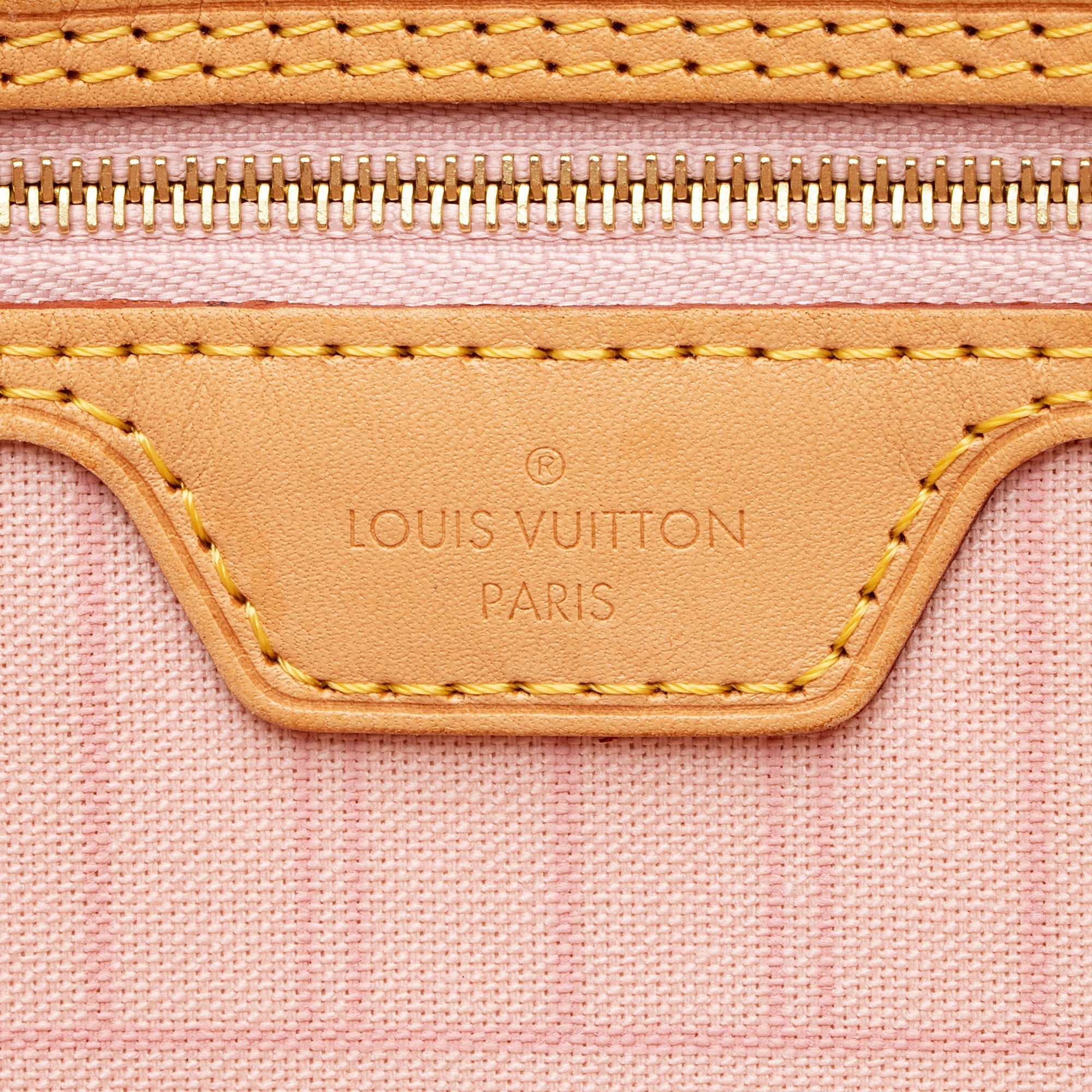 Louis Vuitton Damier Azur Neverfull MM Tote (SHF-qjLpho)