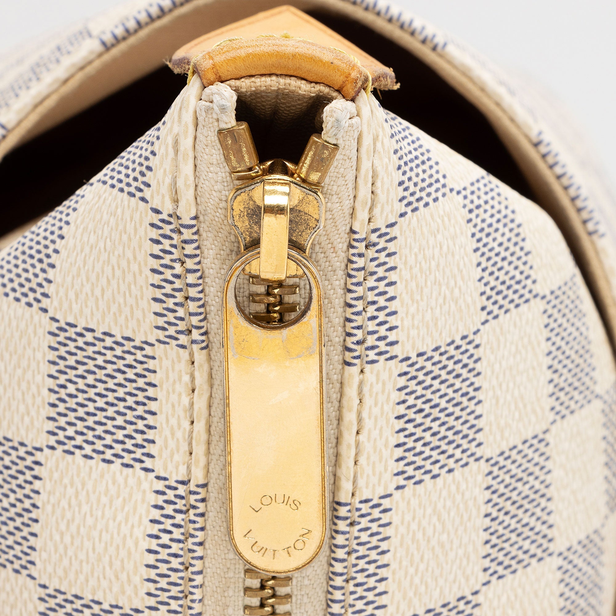 Louis Vuitton Damier Azur Totally PM Tote (SHF-et6duI)