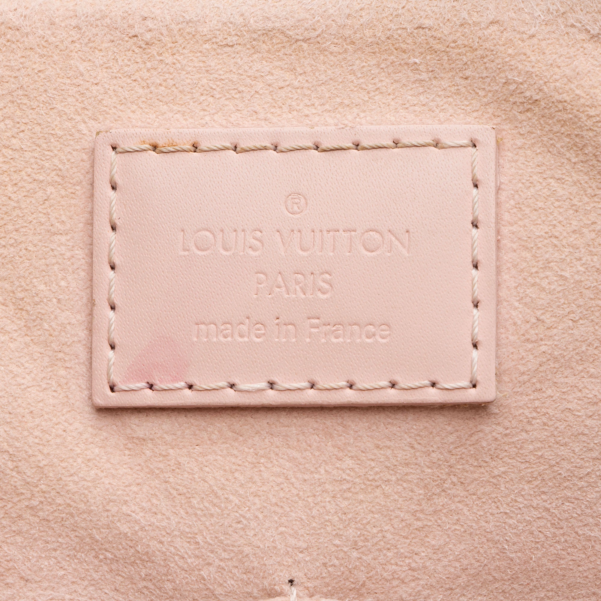 Louis Vuitton Damier Ebene Caissa PM Tote (SHF-T5volL)